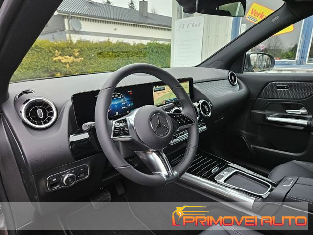 MERCEDES-BENZ GLA 200 usata, con Airbag