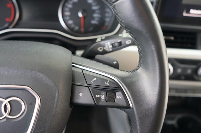 AUDI A4 usata, con Riconoscimento dei segnali stradali