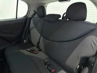 TOYOTA Yaris usata, con Lettore CD