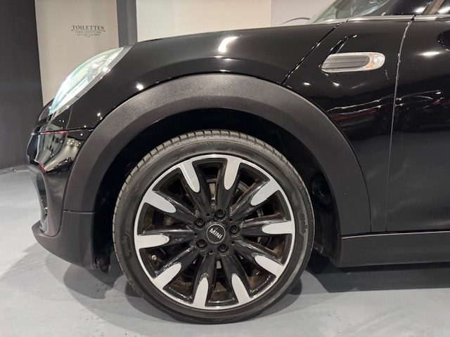 MINI Cooper D usata, con Climatizzatore