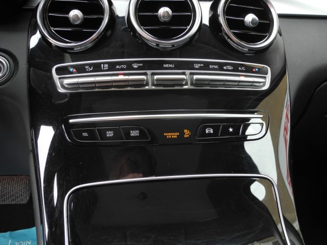 MERCEDES-BENZ GLC 220 usata, con Sensori di parcheggio anteriori
