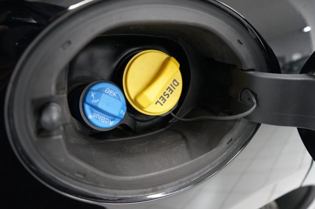 JAGUAR F-Pace usata, con Specchietti laterali elettrici