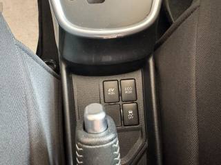TOYOTA Yaris usata, con Specchietti laterali elettrici