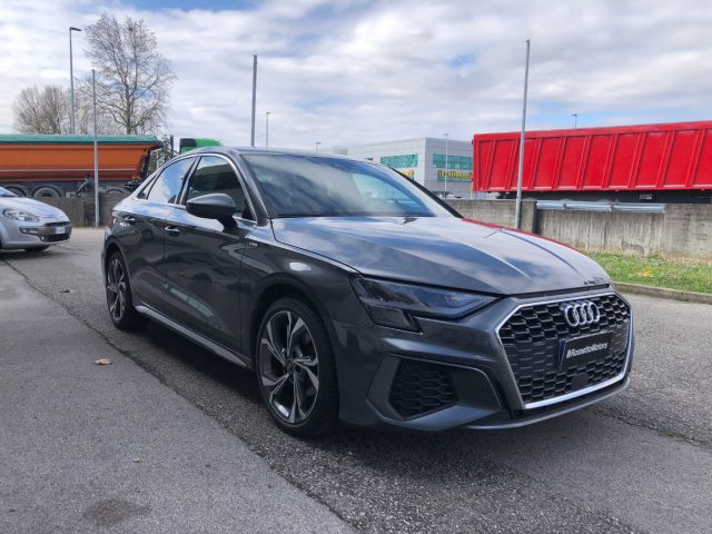 AUDI A3 usata, con Autoradio