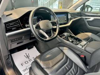 VOLKSWAGEN Touareg usata, con Regolazione elettrica sedili