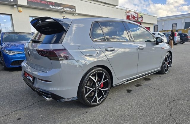 VOLKSWAGEN Golf usata, con Airbag