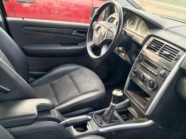 MERCEDES-BENZ B 180 usata, con ESP
