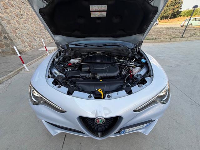 ALFA ROMEO Stelvio usata, con Autoradio digitale
