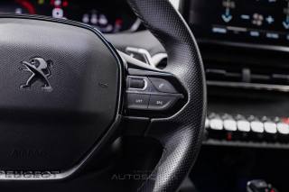 PEUGEOT 5008 usata, con Volante in pelle