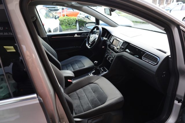 VOLKSWAGEN Golf Sportsvan usata 84