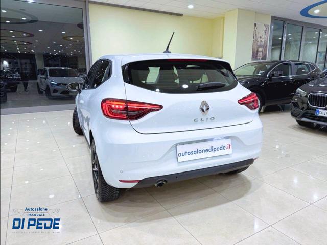 RENAULT Clio usata, con Autoradio
