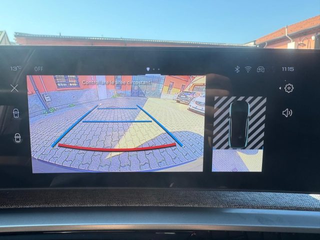PEUGEOT 3008 usata, con Touch screen
