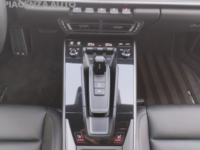 PORSCHE 992 usata, con Controllo trazione