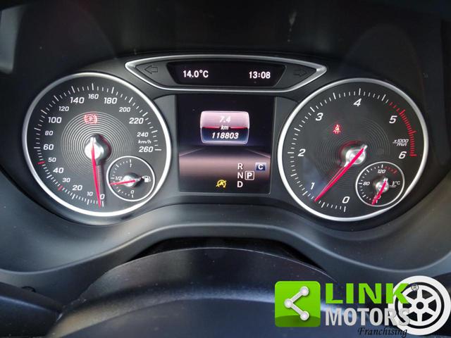 MERCEDES-BENZ A 200 usata, con Airbag