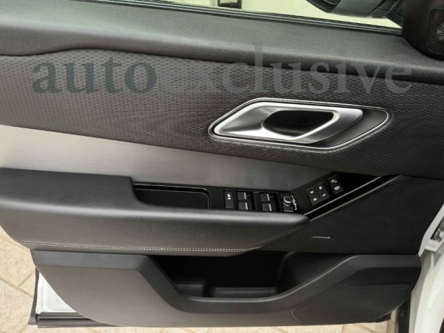 LAND ROVER Range Rover Velar usata, con Interni in pelle