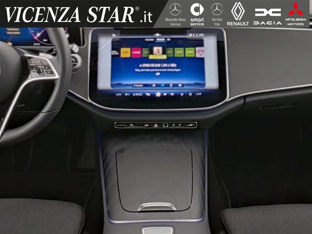 MERCEDES-BENZ E 220 usata, con Chiusura centralizzata