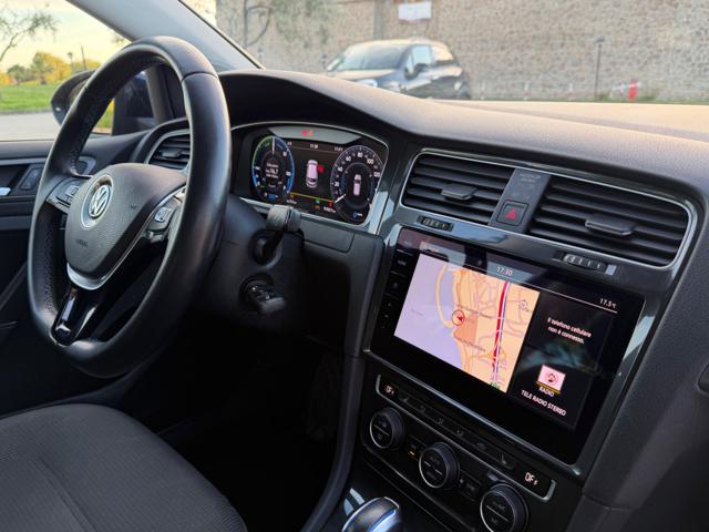 VOLKSWAGEN e-Golf usata, con Touch screen