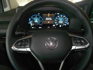 VOLKSWAGEN T6 Caravelle usata, con Controllo automatico clima