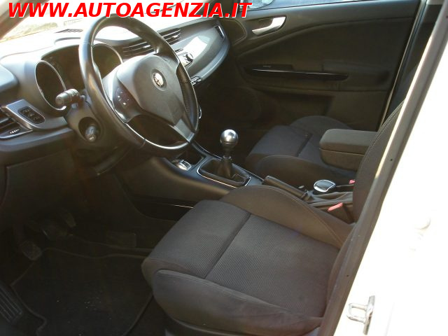 ALFA ROMEO Giulietta usata 10