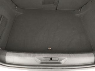 PEUGEOT 308 usata, con USB