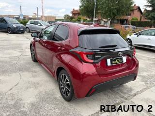 TOYOTA Yaris usata, con USB