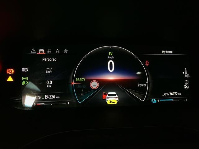 RENAULT Arkana usata, con Touch screen