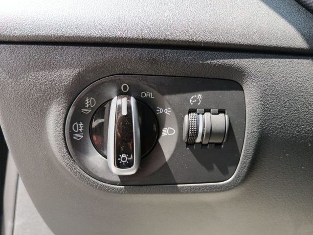 AUDI TT usata, con Autoradio