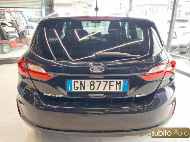FORD Fiesta usata, con Autoradio