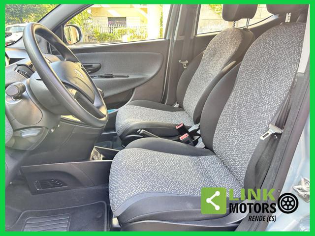 LANCIA Ypsilon usata, con Sensori di parcheggio posteriori