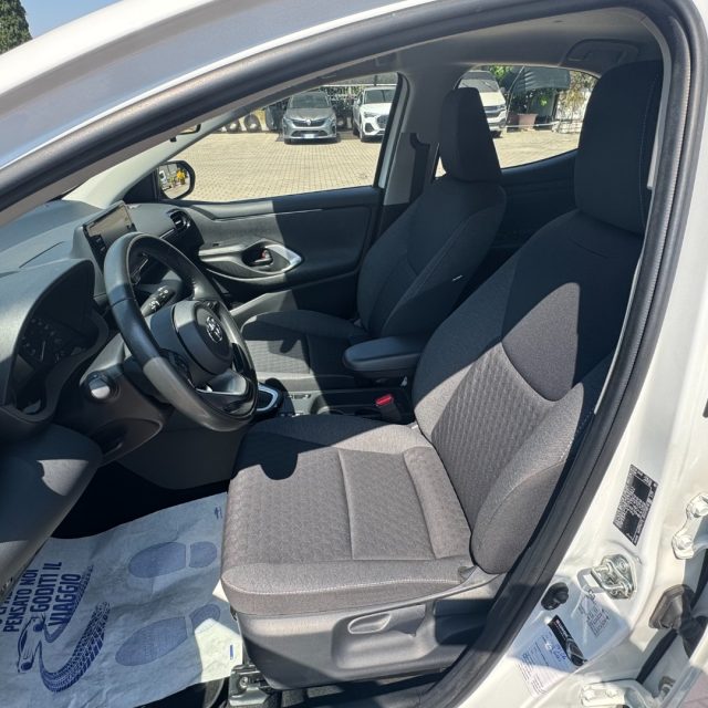 TOYOTA Yaris usata, con Cruise Control