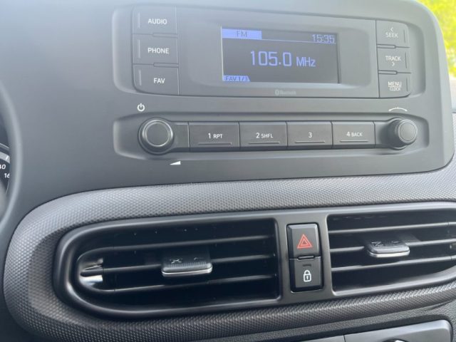 HYUNDAI i10 usata, con Controllo elettronico della corsia