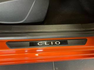 RENAULT Clio usata 23