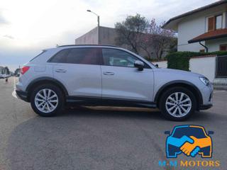 AUDI Q3 usata, con Park Distance Control