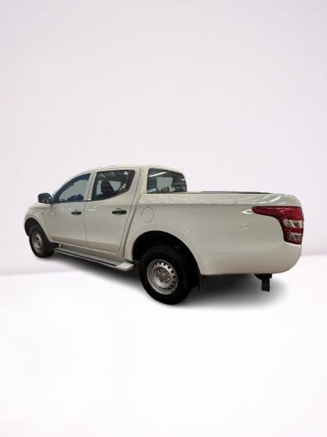 MITSUBISHI L200 usata, con Autoradio