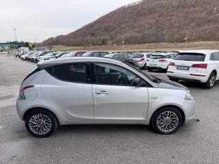 LANCIA Ypsilon usata, con Controllo trazione
