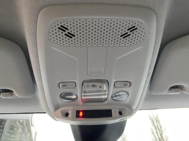 OPEL Corsa usata, con ESP