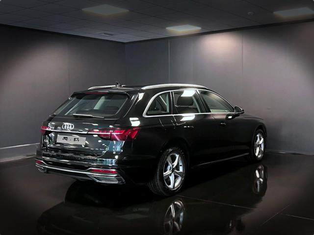 AUDI A4 usata, con Autoradio