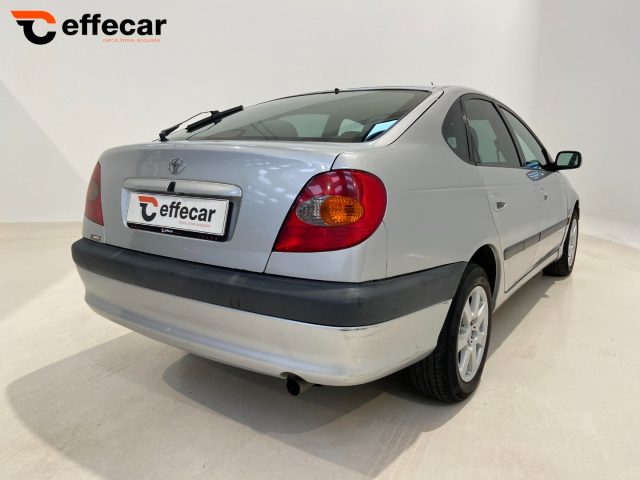 TOYOTA Avensis usata, con Cerchi in lega