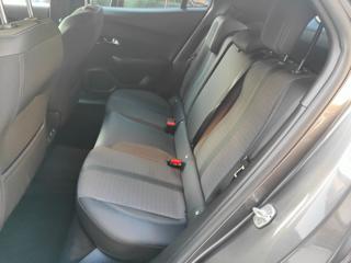 PEUGEOT 2008 usata, con USB