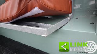 LAND ROVER Defender usata 16