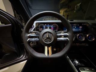 MERCEDES-BENZ GLA 200 usata, con Telecamera per parcheggio assistito