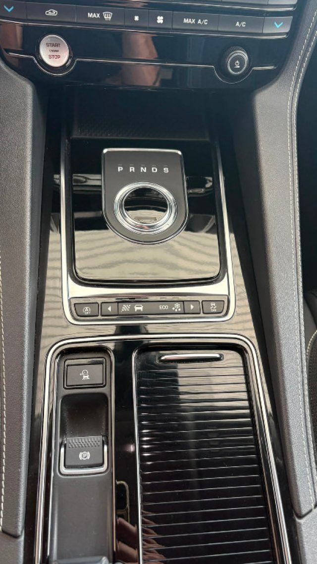 JAGUAR F-Pace usata, con Immobilizzatore elettronico