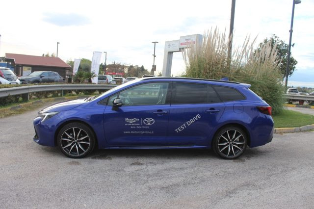 TOYOTA Corolla usata, con Autoradio