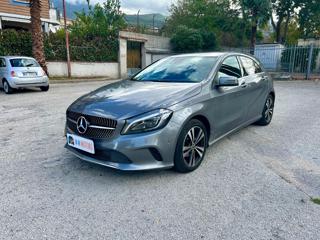 MERCEDES-BENZ A 180 usata, con Alzacristalli elettrici