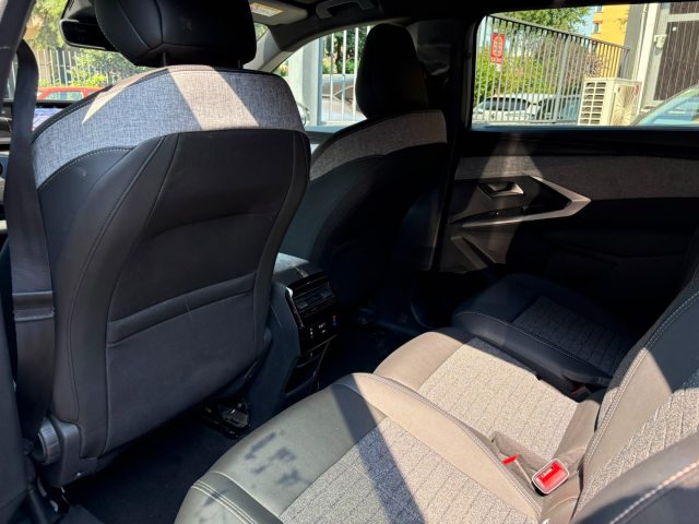 PEUGEOT 5008 usata, con Autoradio digitale