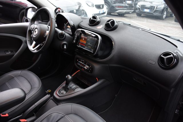 SMART ForFour usata, con Touch screen