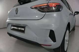 RENAULT Clio usata, con Luci diurne LED