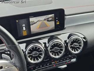 MERCEDES-BENZ CLA 180 usata, con Sedile passeggero ribaltabile