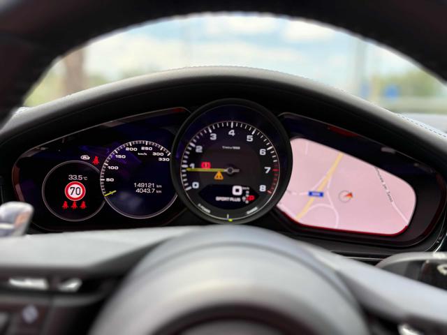 PORSCHE Panamera usata, con Park Distance Control