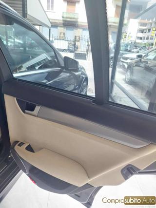 MERCEDES-BENZ C 220 usata, con Sospensioni pneumatiche